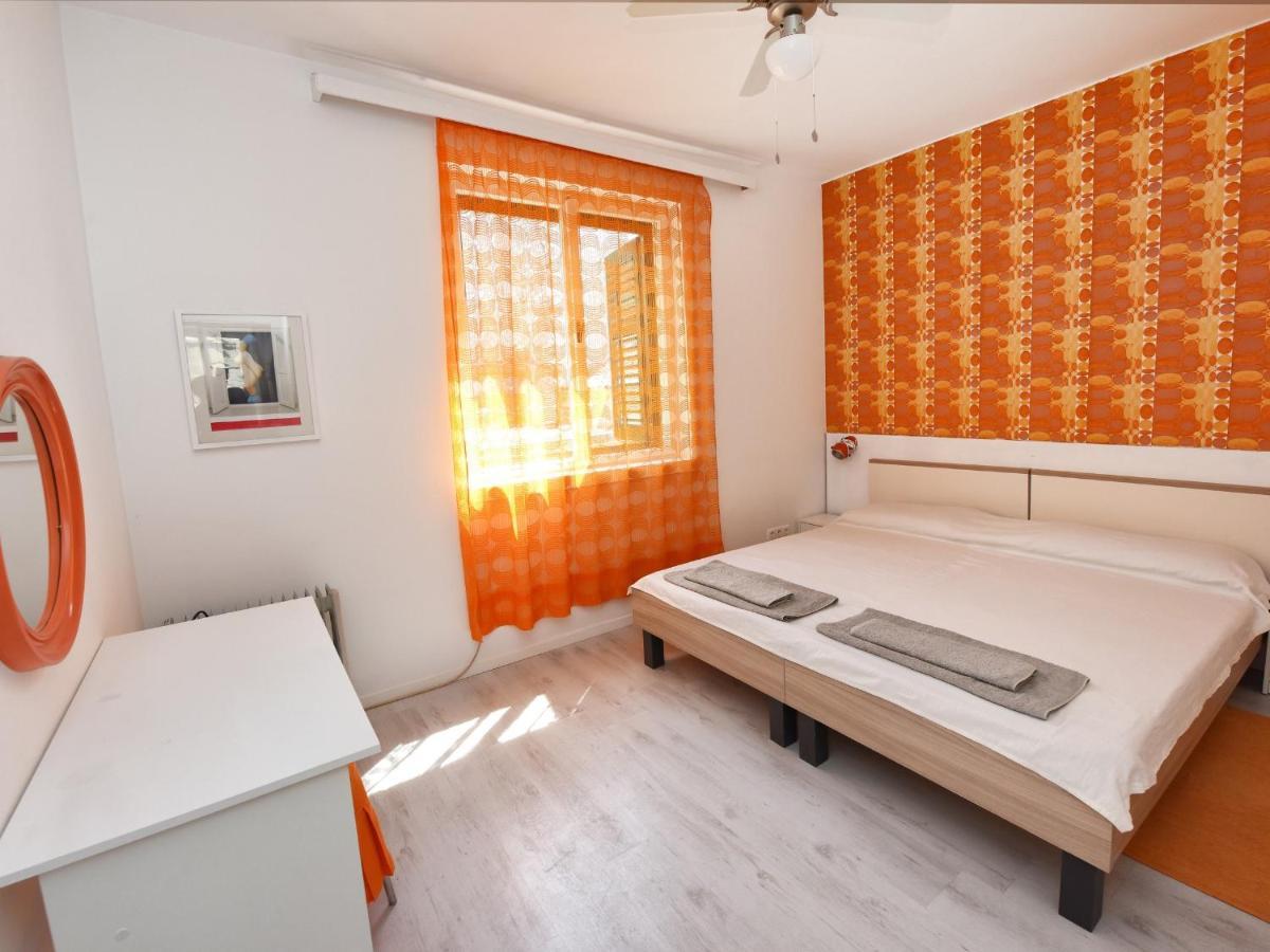 Apartment Andrea Old Town بوريتش المظهر الخارجي الصورة