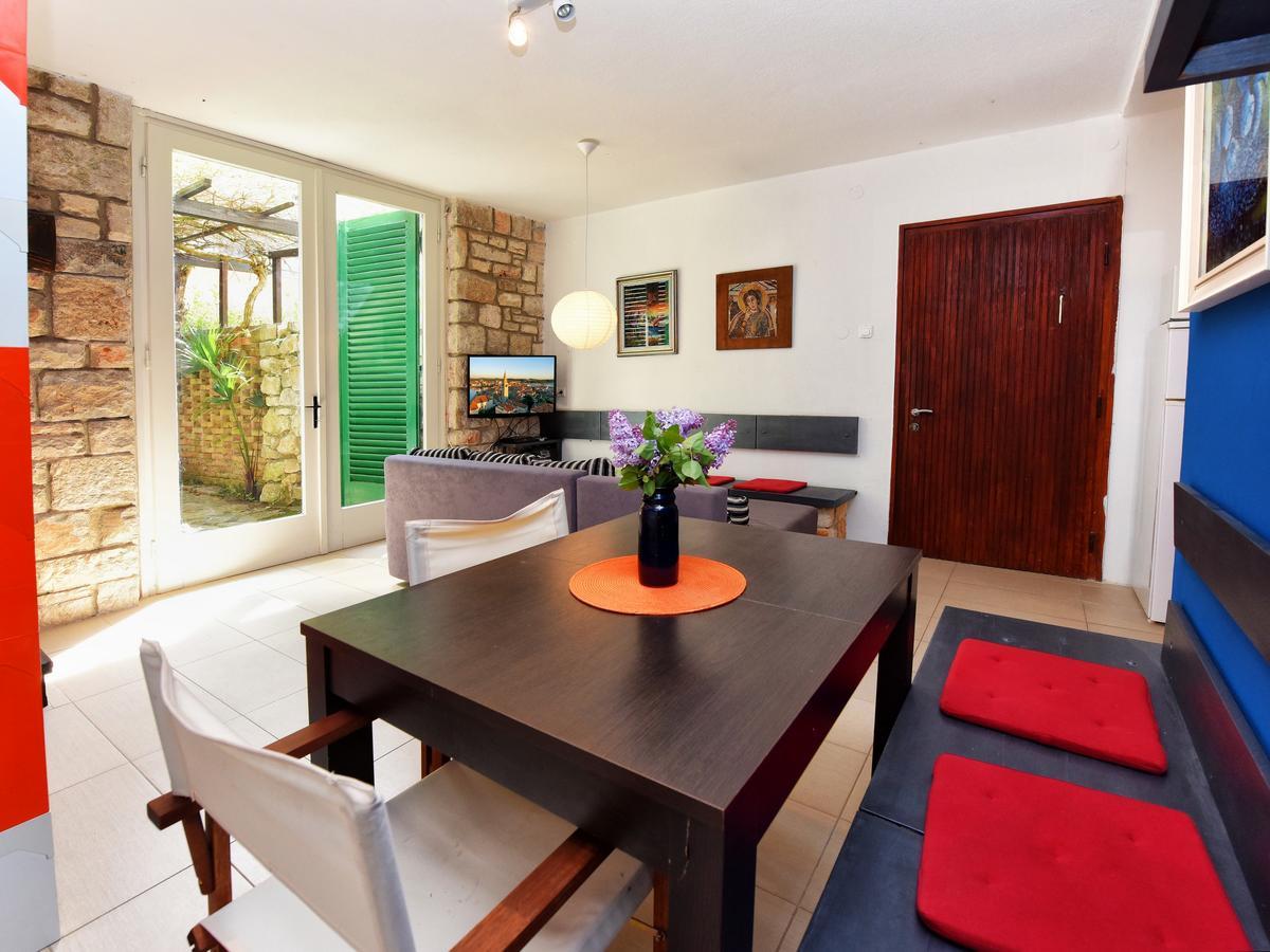 Apartment Andrea Old Town بوريتش المظهر الخارجي الصورة
